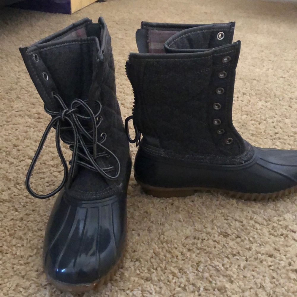 Madden Girl Duck Boots